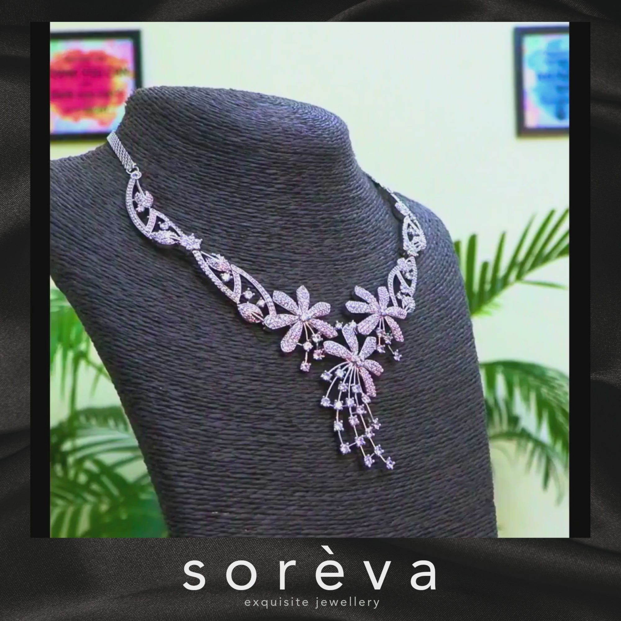 Regal Aura Necklace